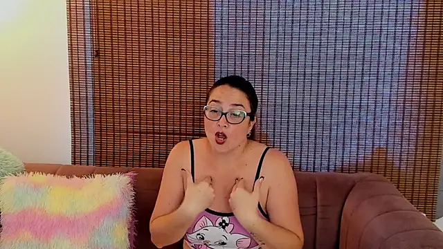 XXX chat uživo modela ariana_cross