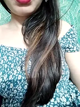 Czat XXX na żywo – Noor_Darliing