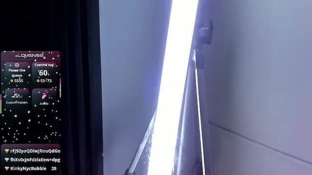 JrrmkingのライブXXXチャット