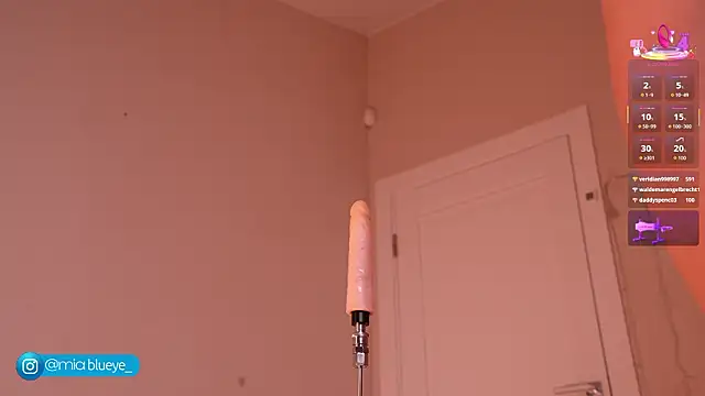 Miablueye: απευθείας συνομιλία ΧΧΧ