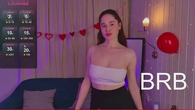 XXX chat uživo modela Julies_Lii