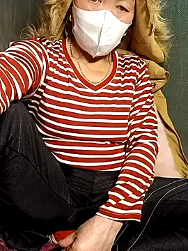 Show de LoveShae_01 na webcam