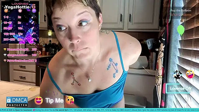 แชท XXX สดของ YogaHottie76