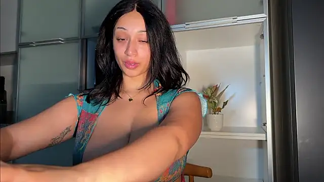 Show modela Naomisroom na web-kameri