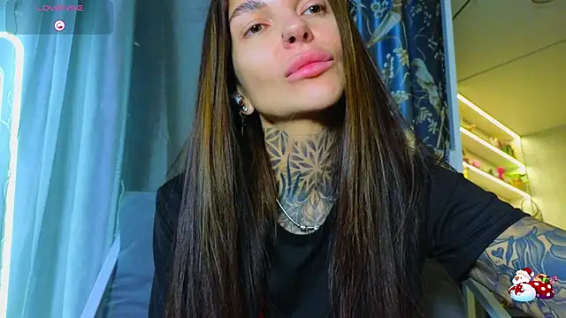 tattooedBabyy Chat XXX in diretta