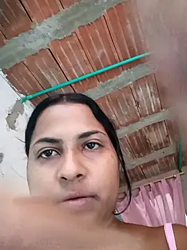 Giselabrunette25 Adlı Modelin Canlı XXX Sohbeti