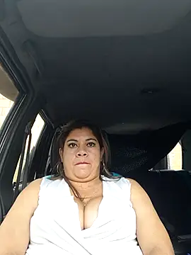 Laura-Hernandez élő XXX-chatje