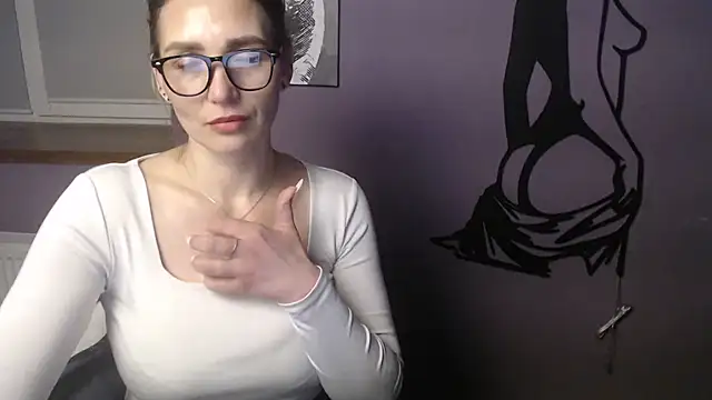 _sexy_lady élő XXX-chatje