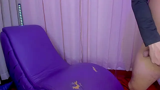 Yourslust_ – Naživo XXX chat