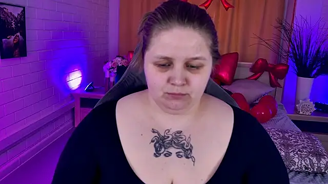 SladaDell live XXX chat