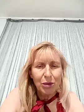 TrinaAdair live XXX chat