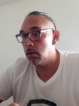 Chatroom XXX en direct de Big_vittollo