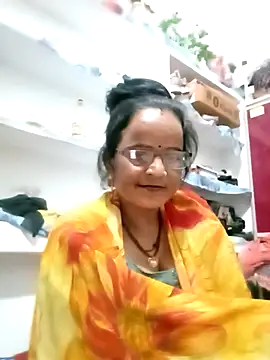 XXX chat uživo modela kiiuu_sexe