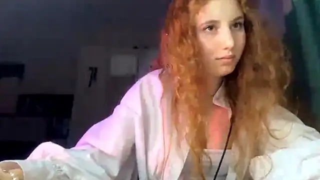 AliceCarrol live XXX chat