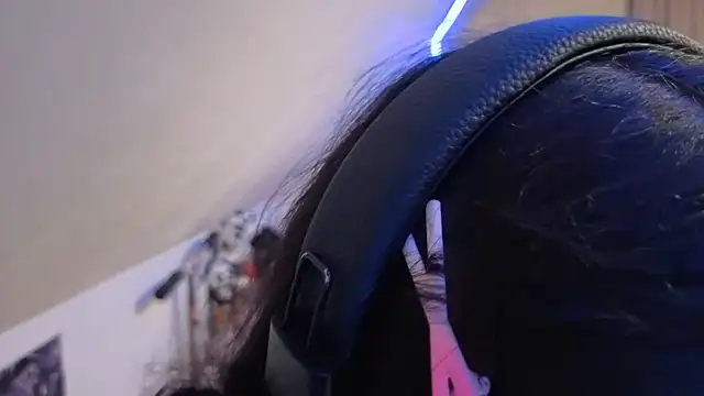 Blissmissataeses élő XXX-chatje