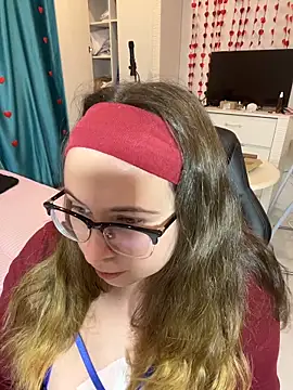 DienkaGreen élő XXX-chatje