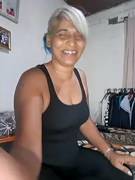 Chat XXX ao vivo de Goodgirlsue_77