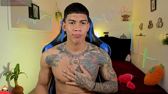 Damian_latinxxx Live XXX-Chat