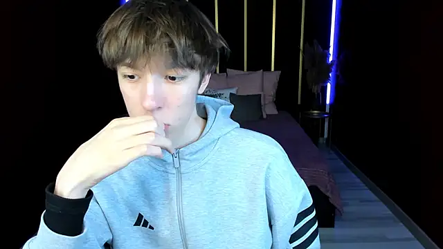 MarkBranston's Live XXX Chat