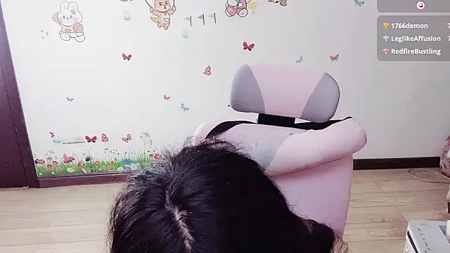 LuckyCute-Tutu 网络视讯表演