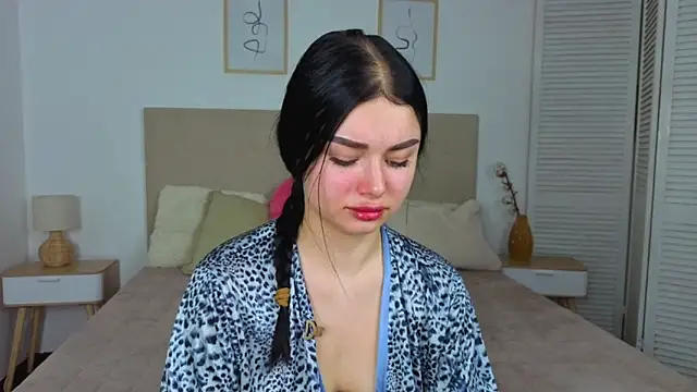 แชท XXX สดของ Silena_sky