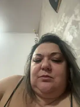 MikyVesela – Naživo XXX chat