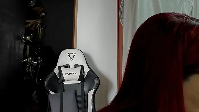 Chat XXX en directo de BrendaXiomy