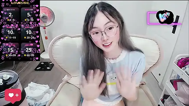 baby-yaya20 Webcam show