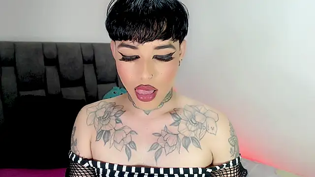 Chat XXX en directo de little_star_porn