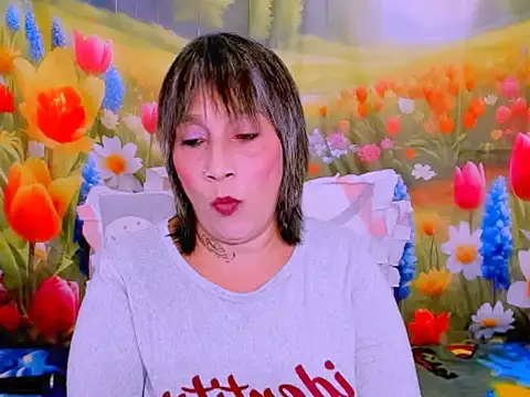 indianroxy: απευθείας συνομιλία ΧΧΧ