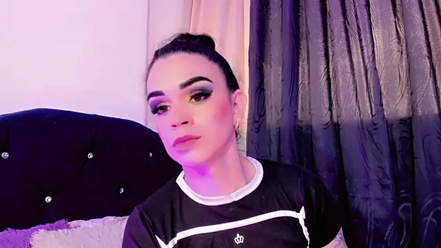 lesly_xx Webcam Show