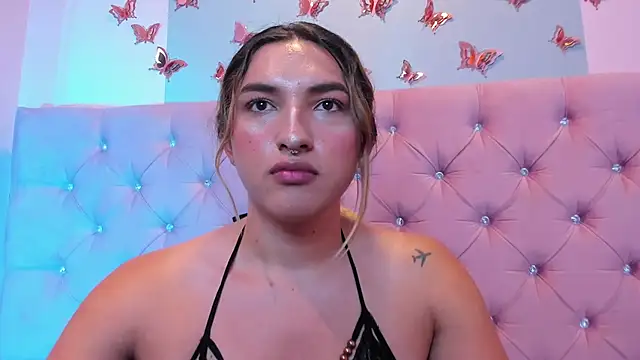 TomLondon_ Show in webcam