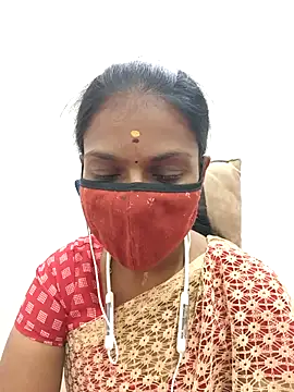 Tamil_Yalini12 Adlı Modelin Web Kamerası Şovu