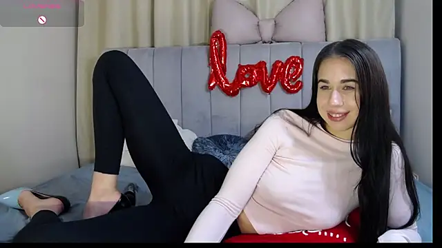 دردشة Erikka__ الجنسية المباشرة