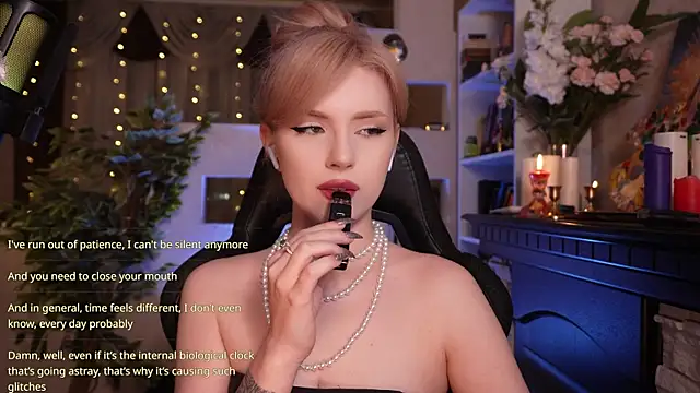 Chriss_Fox Live XXX-chat