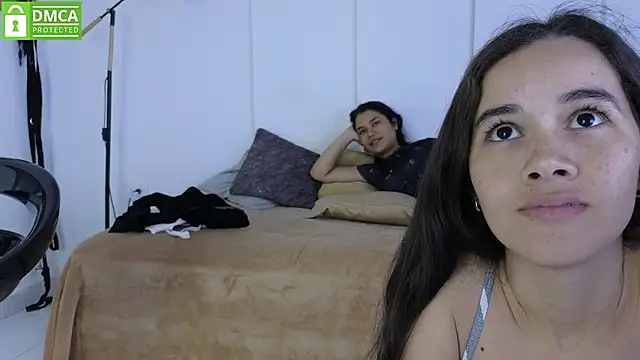 Czat XXX na żywo – sexychanell_18