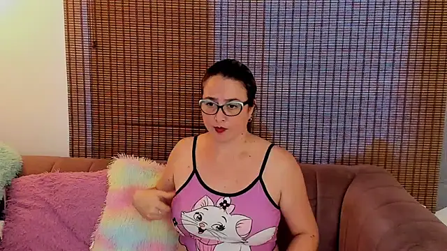 ariana_cross – Live XXX-chat