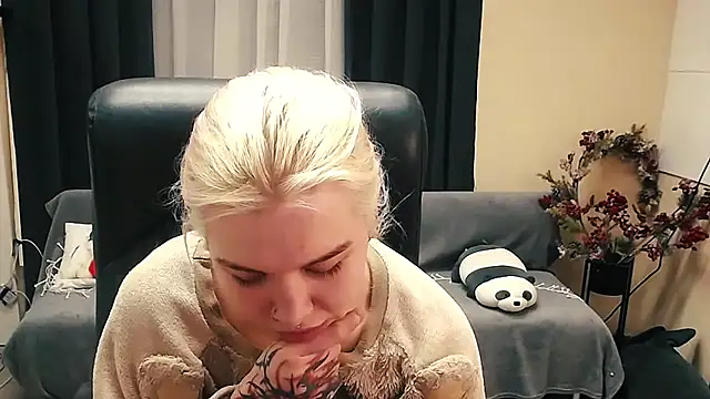 Hot_Blonda – Live XXX-chat