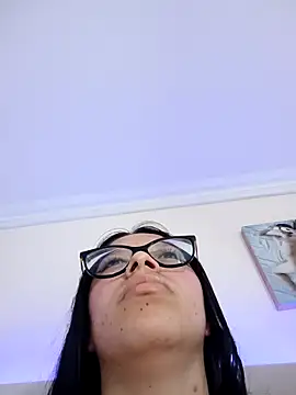 Chatroom XXX en direct de valka_01