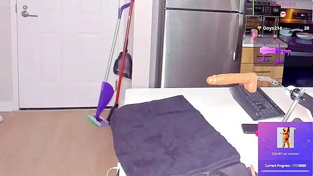 CarmenCash__ élő XXX-chatje