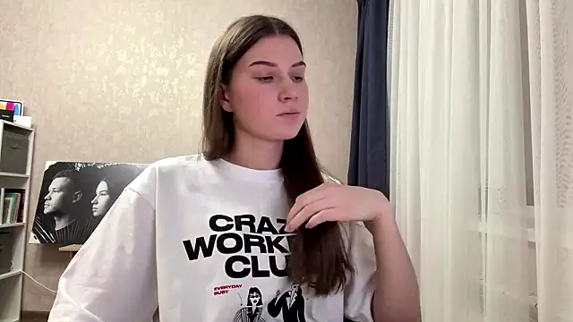 CloudyTube's Live XXX Chat