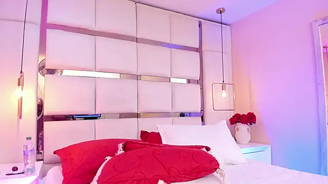 elizavenus Adlı Modelin Canlı XXX Sohbeti