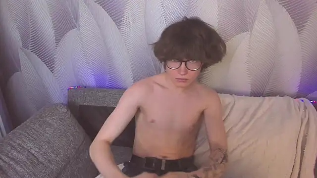 Syndy_Dels: онлайн-секс-чат