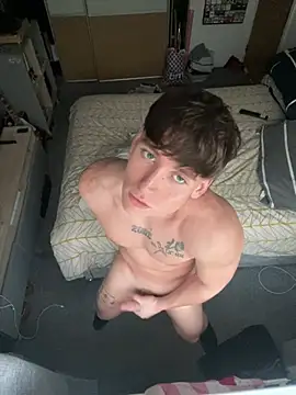 naughtyboy0124n Webbikameraesitys