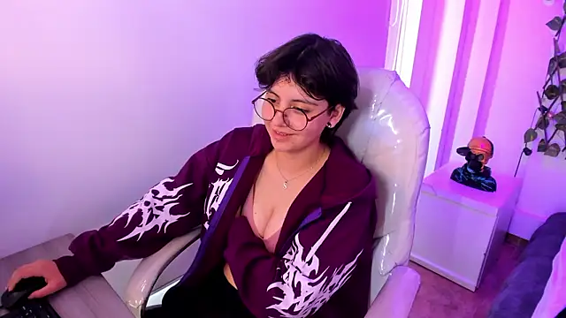 Nathaly_ds Chat XXX in diretta