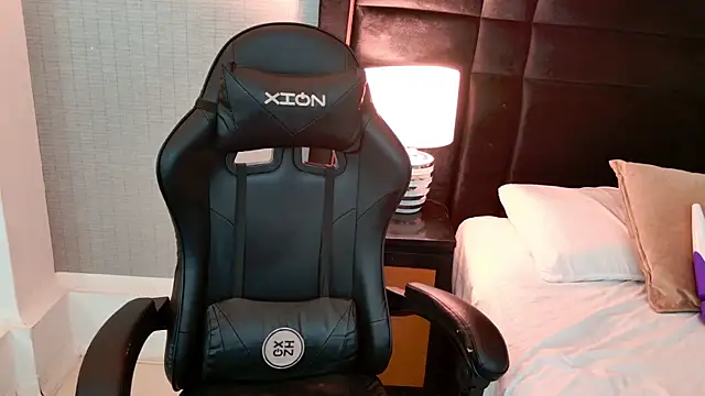 Živý XXX chat EllaEvanz