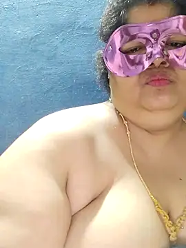 tamilthanushri Live XXX-Chat