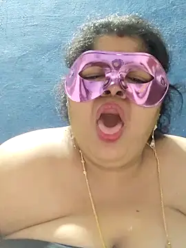 tamilthanushri Live XXX Chat