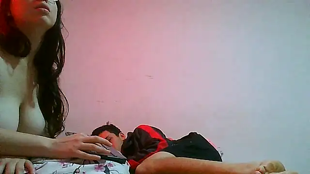 Онлайн чат XXX CoralSmit