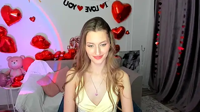 NaturalBeaty Chat XXX live
